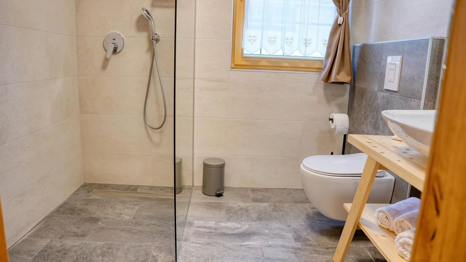 Domacija Kveder Apartment Cerklje na Gorenjskem